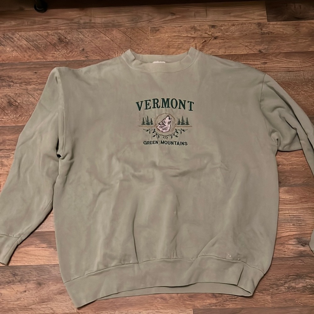vermont crewneck